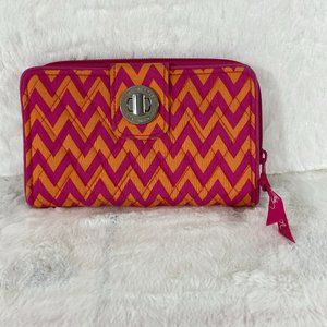 Vera Bradley-Turn Lock Wallet Pink & Tangerine Zig Zag Pattern With Card Holders